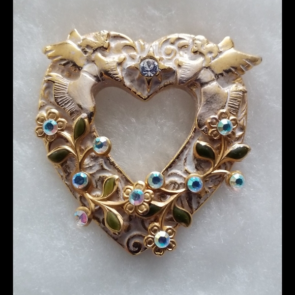 Aurora Borealis Rhinestone Heart Brooch Pin - Picture 5 of 10